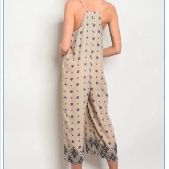 Ava Cropped Jumpsuit - Picture 2 of 5